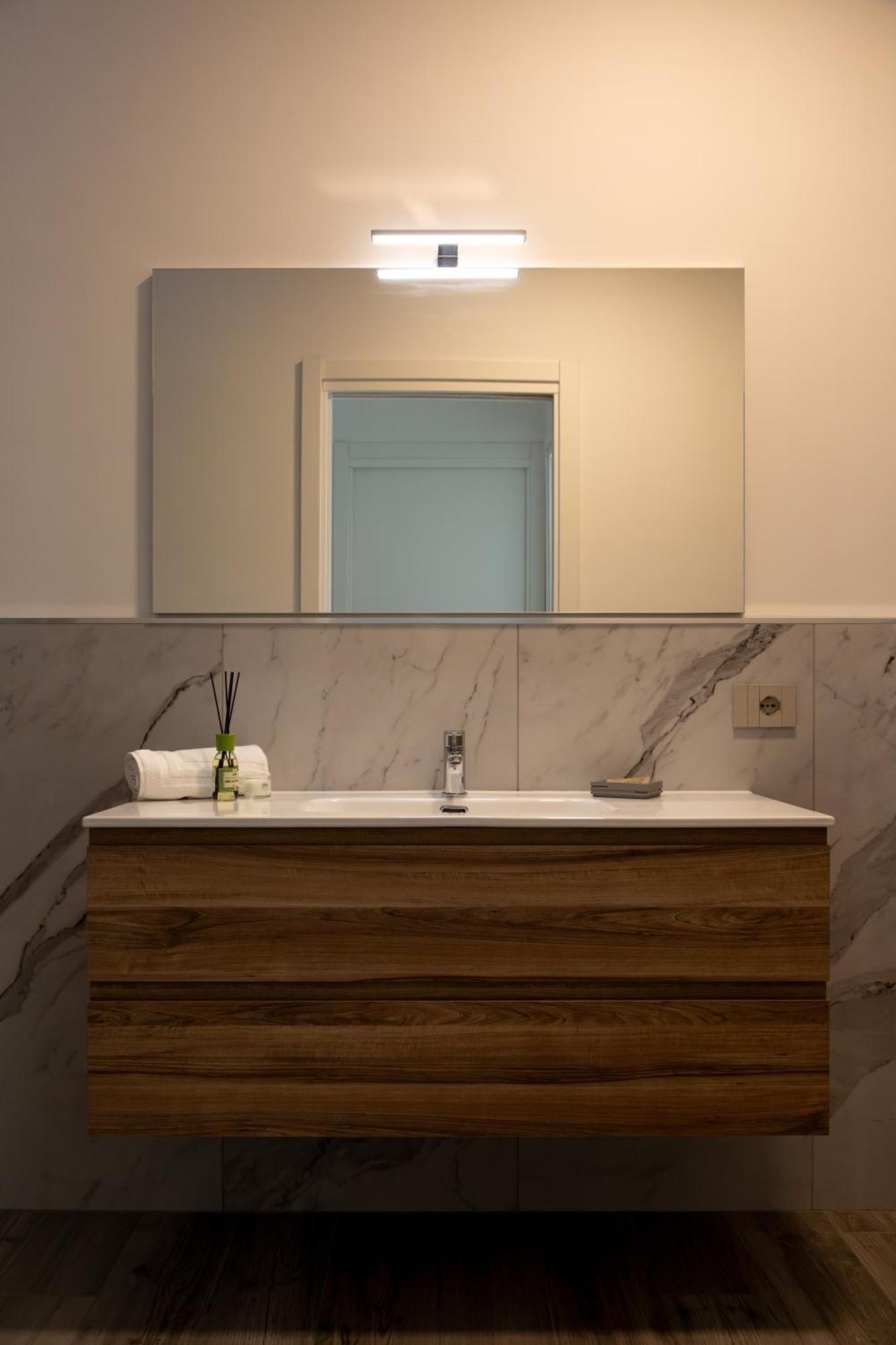 Hotel Residenza Elsa à Domodossola Extérieur photo